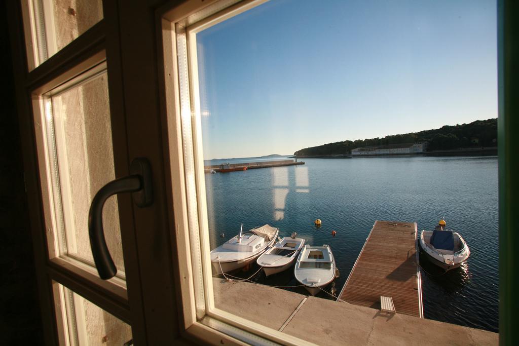 Hotel Maestral Prvić Luka Quarto foto