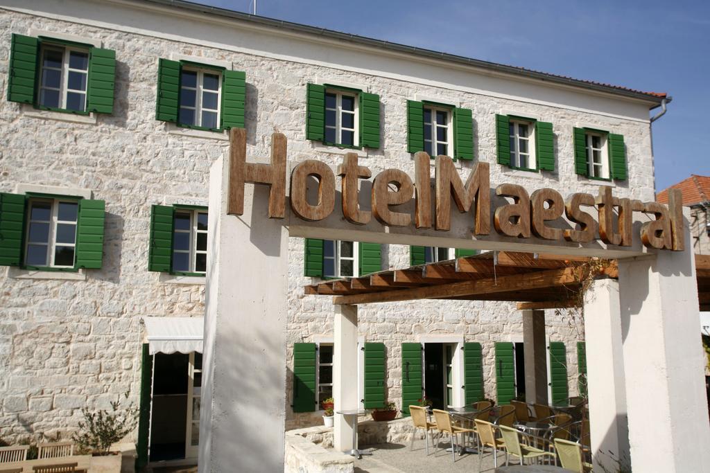 Hotel Maestral Prvić Luka Exterior foto
